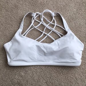 Lululemon sports bra size 10
